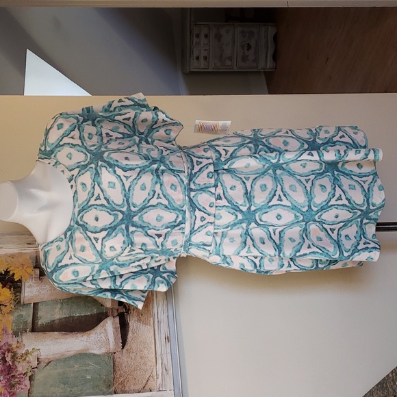 LuLaRoe | Tops | Sold Lularoe Top | Poshmark